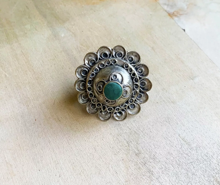 Handmade Circle Floral Varsho Ring With Green Stone