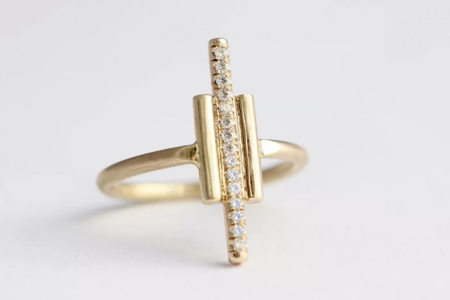 The Diamond Queen Ring