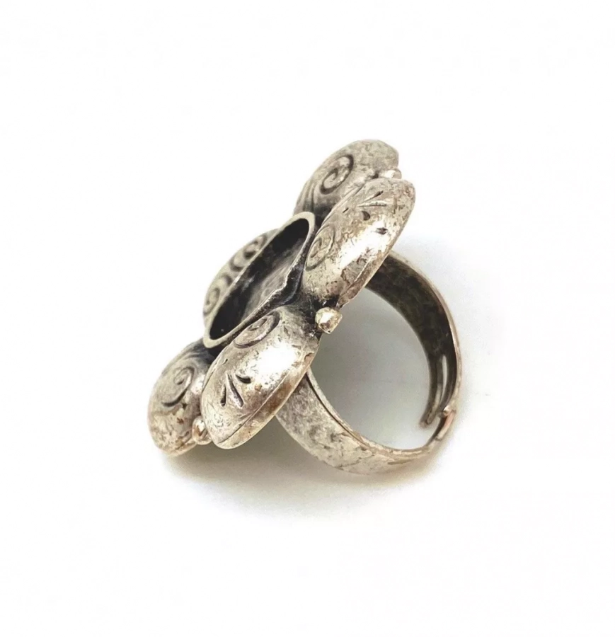 Handmade Silver And Nickel Flower Ring
