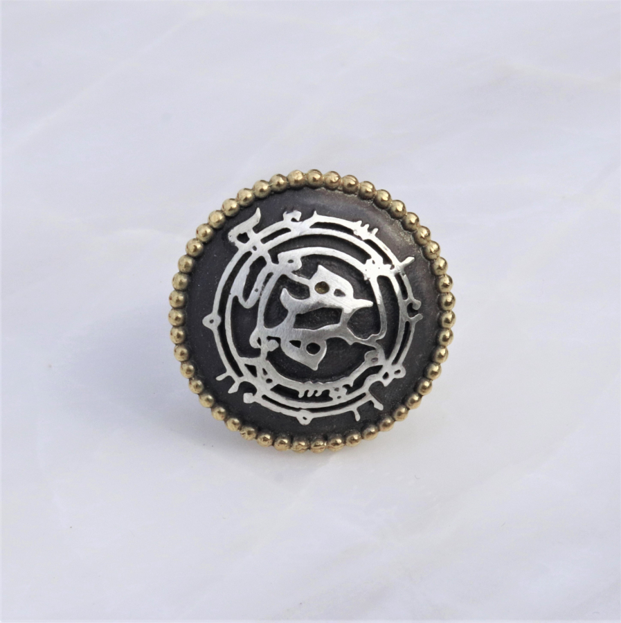 Silver Dome Signet Ring, Persian Calligraphy of a Poem by Sohrab Sepehri, هر کجا هستم باشم آسمان مال من است