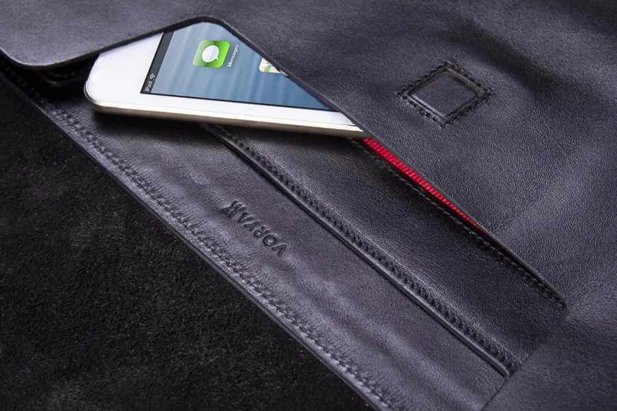 Nero Black Premium Leather Cover for MacBook Retina/ Air 11