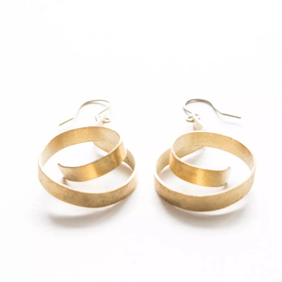 Mashi Pure Brass Curvy Earrings