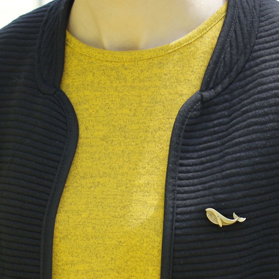 Handmade yellow bronze whale pin badge