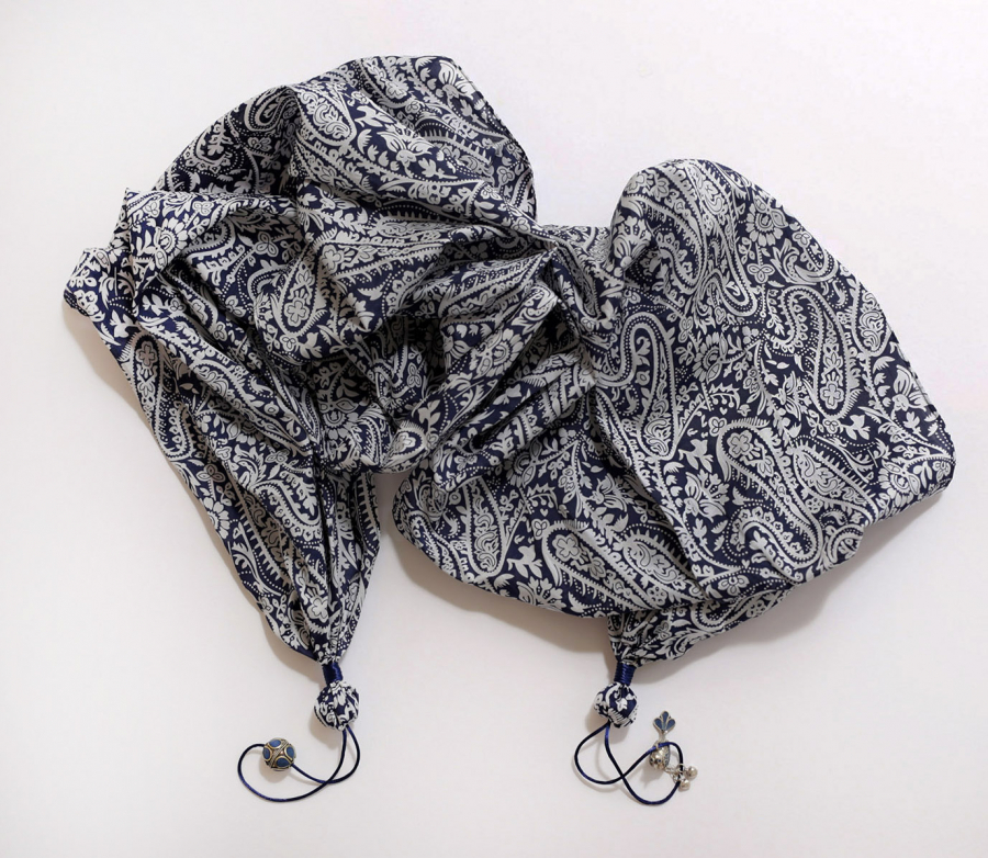 Persian paisley scarf with hanging bird