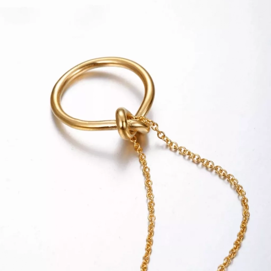 Circle Knot Chain Necklace
