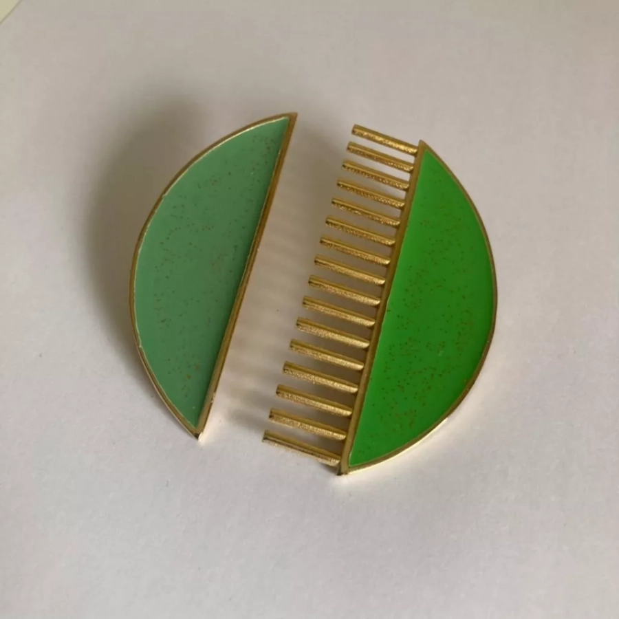 Comb Collection Gold Plated Bronze Green Enamel With Glitters Stud Earrings