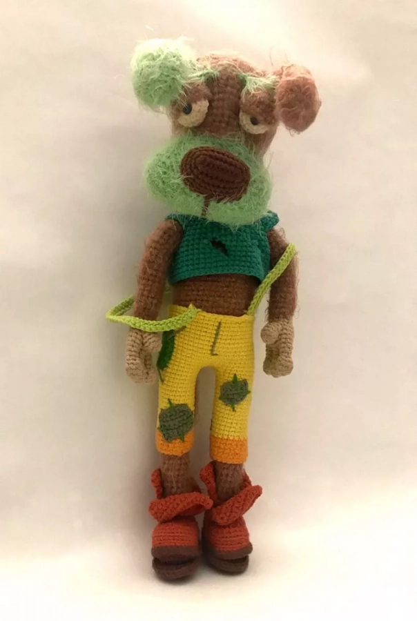 Handmade Crochet Doll - Old Hejar