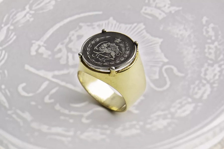 Gold/Silver coin Ring