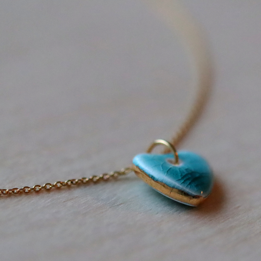 Necklace with a porcelain heart pendant