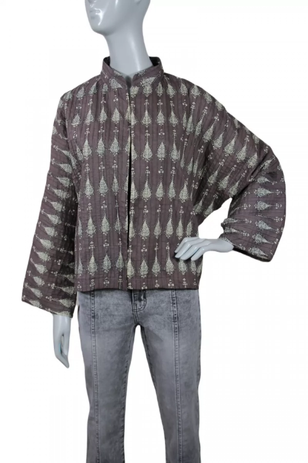Sarv- Lightweight Cotton Jacket with Kimono Sleeves