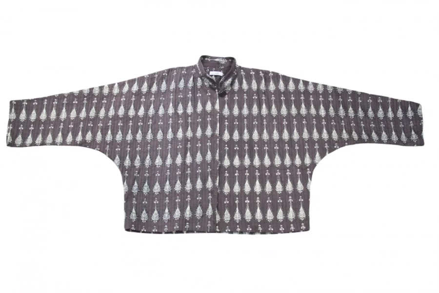 Sarv- Lightweight Cotton Jacket with Kimono Sleeves