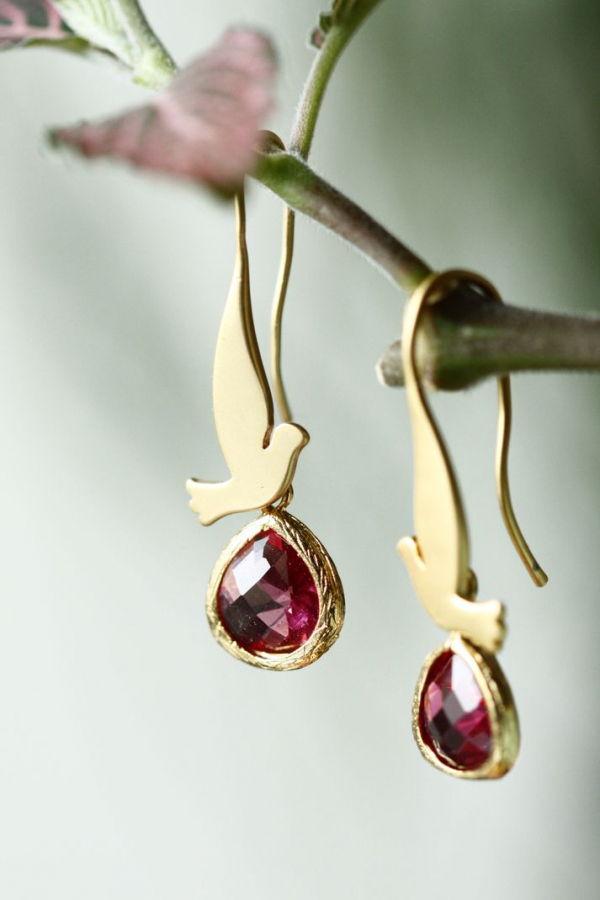 bird, bird earrings, ruby earrings, lakoo, lakoodesigns