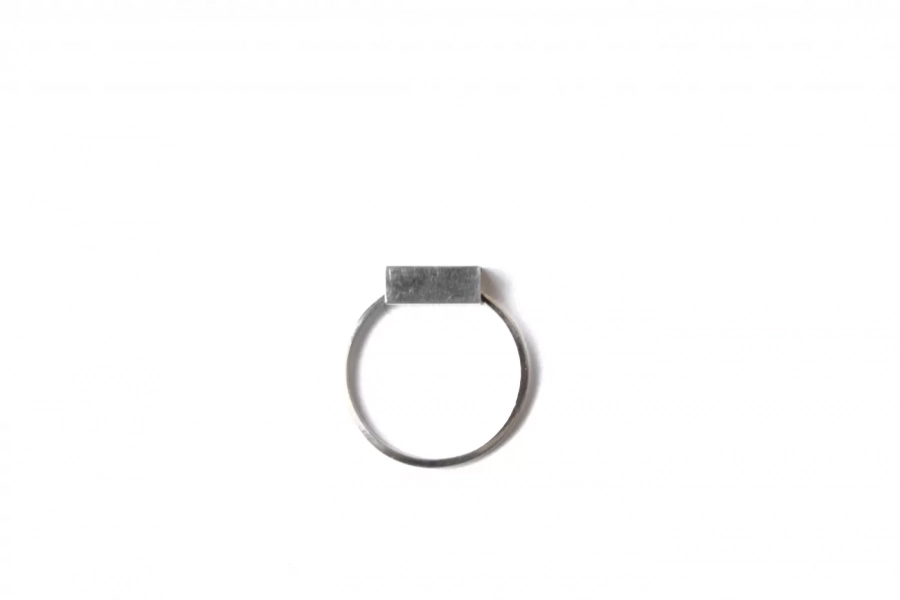 RECTANGLE HOOP RING - SILVER