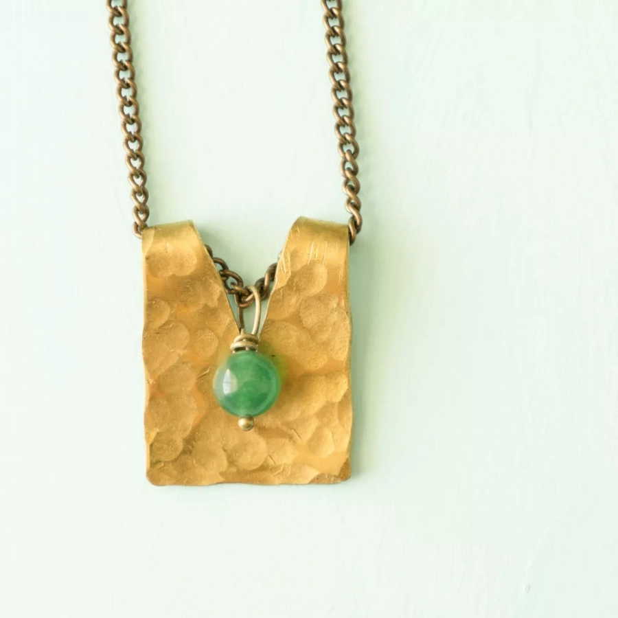 Mashi Hand-crafted Green Jade Necklace