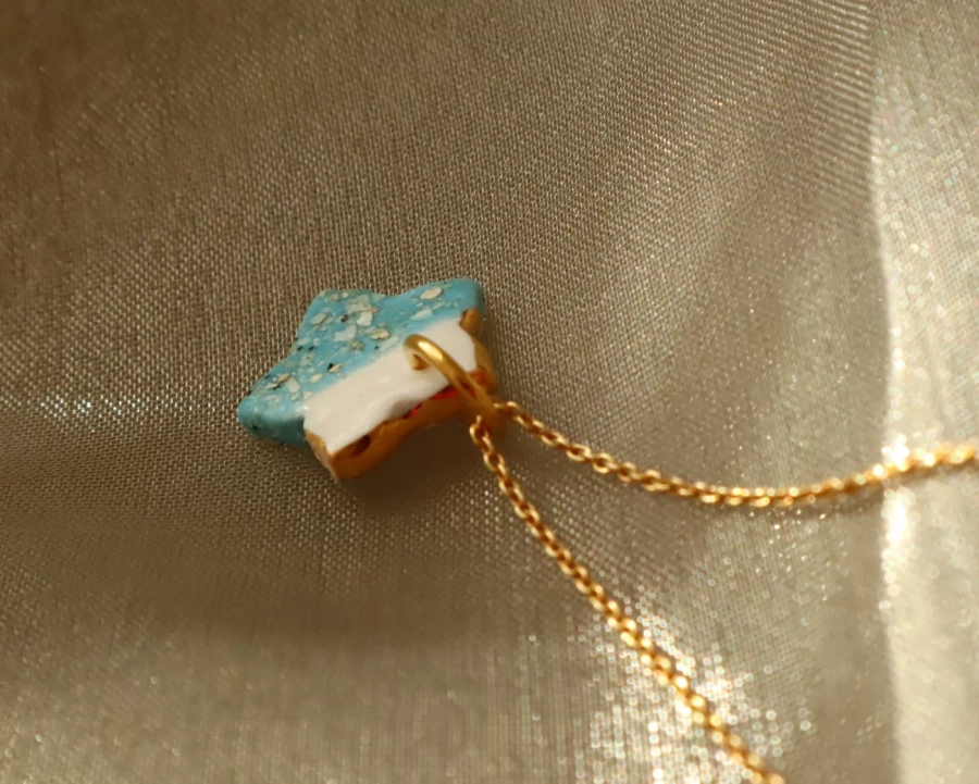 Porcelain star pendant with 24k gold luster