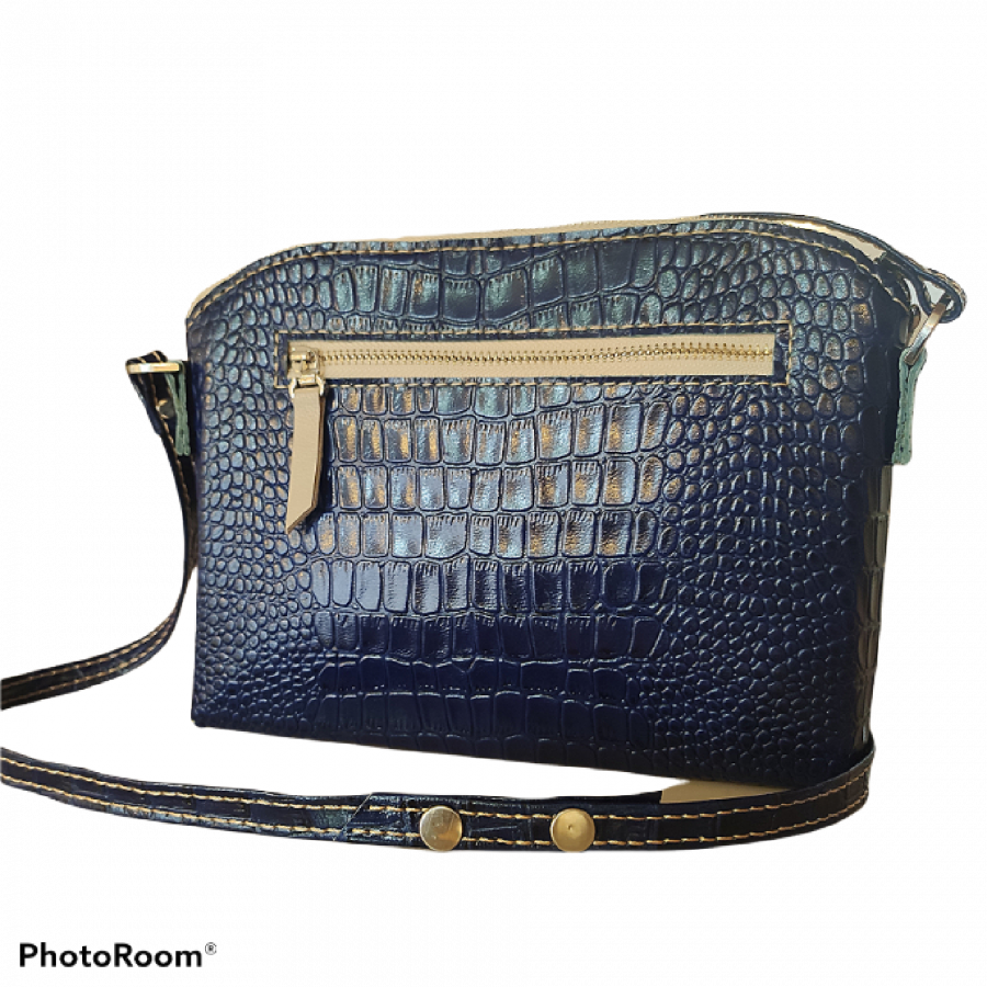 leather bag model chelipa doshi