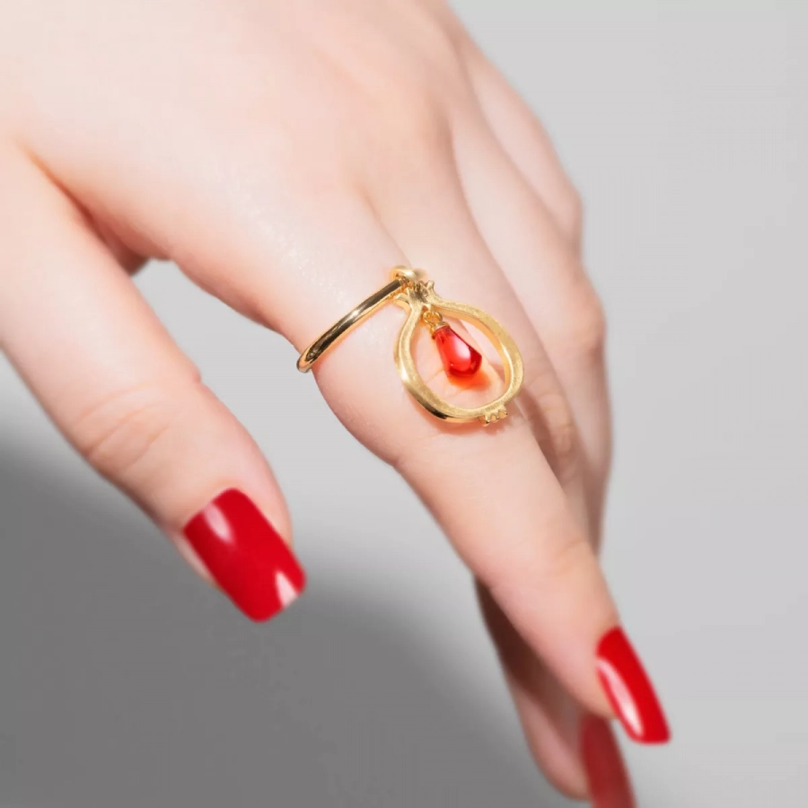 Pomegranate Seed-Inspired Elegance: Adjustable Pomegranate Ring with Tiny Seed Design