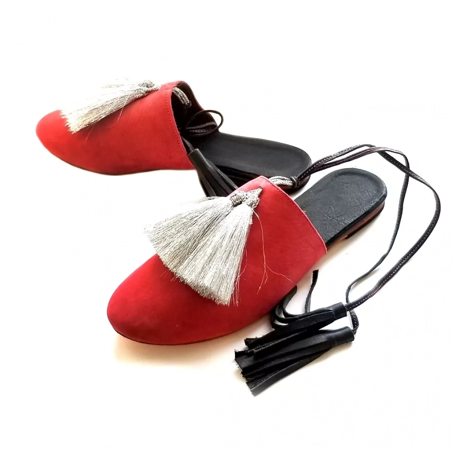 Luxury handmade leather summer sandals with tassel