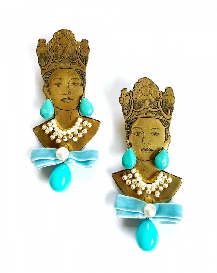 Exotic Farah Diba Earrings With Pearls And Ribbon IAWF