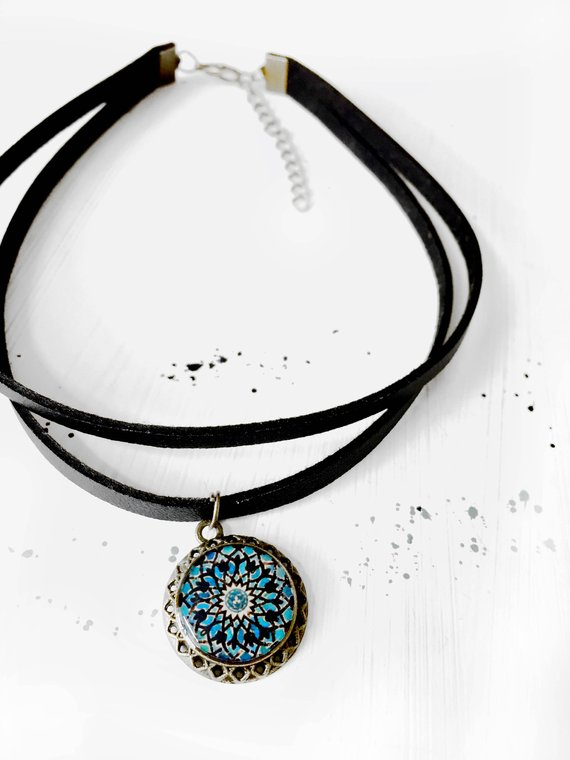 NIRVANA double layer leather choker - Persian motif medaillon -Gothic necklace