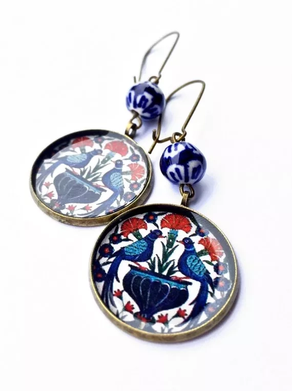 CHIKA Middle Eastern Ottoman design Earrings - Seljuk - red and blue - turkish
