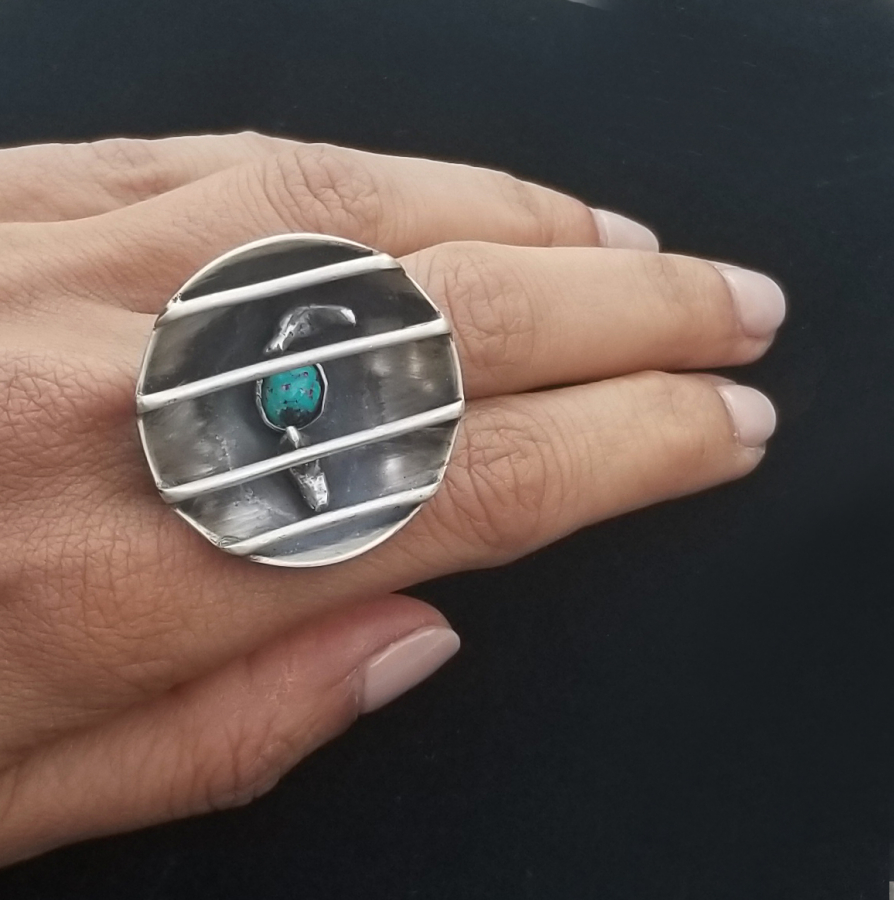  Large Round Silver Ring With Neishapur Turquoise 