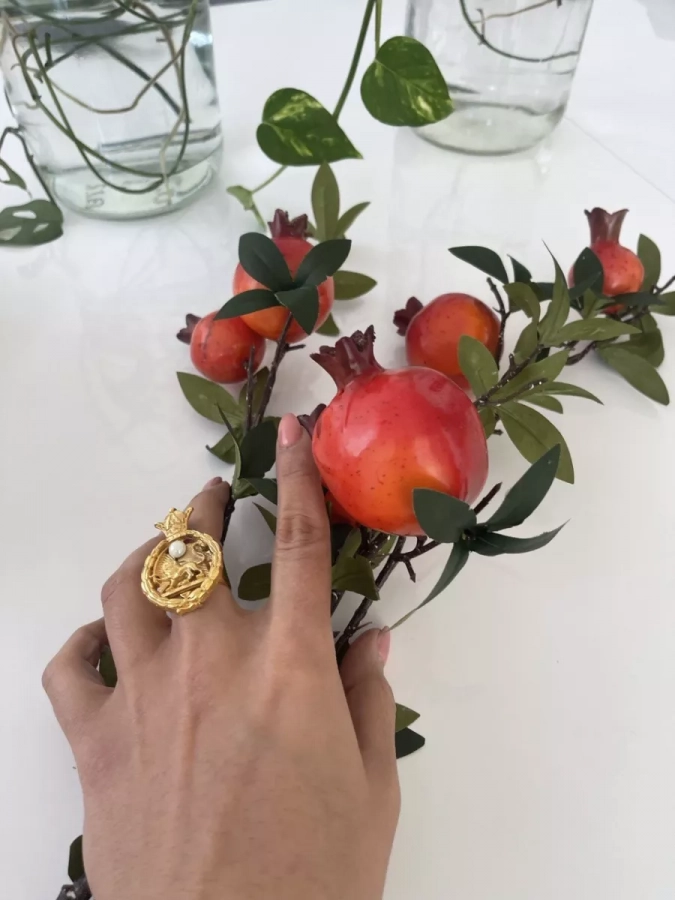 king figure ring made with brass with gold plate 