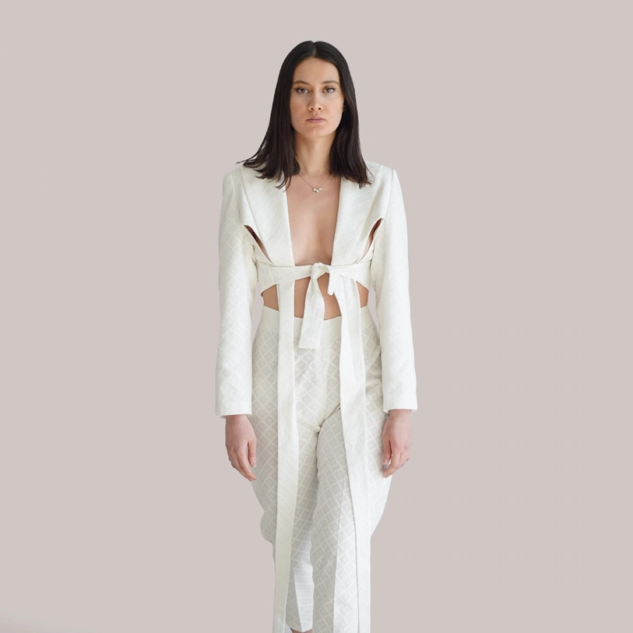 The Vogue Suit in Off White 